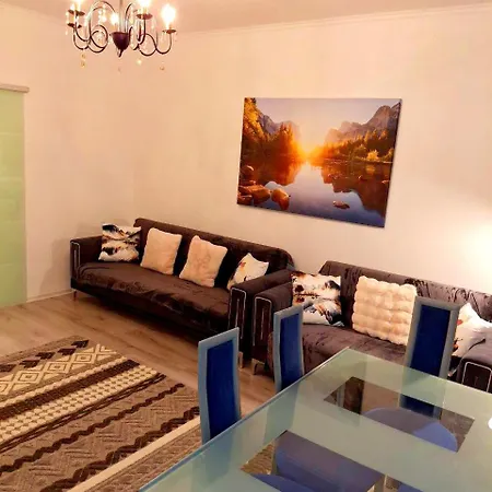 Апартаменты Family 3 Room's